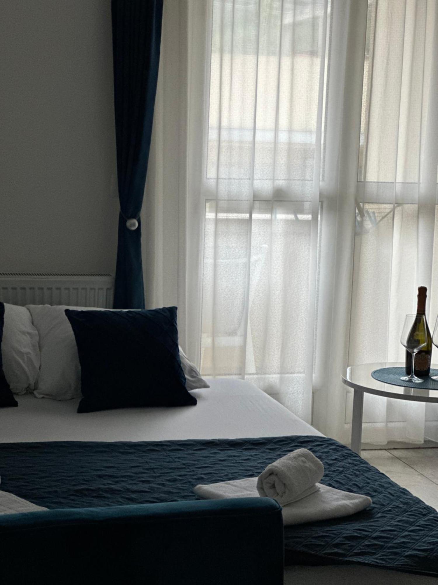 As Apartmani Будва Екстер'єр фото